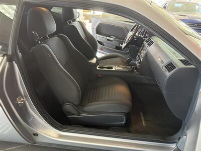 2014 Dodge Challenger R/T 2DR COUPE/V8   - Photo 19 - Hamilton, OH 45015