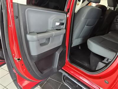 2013 RAM 1500 SLT 4dr Quad Cab 4X4/V8   - Photo 10 - Hamilton, OH 45015