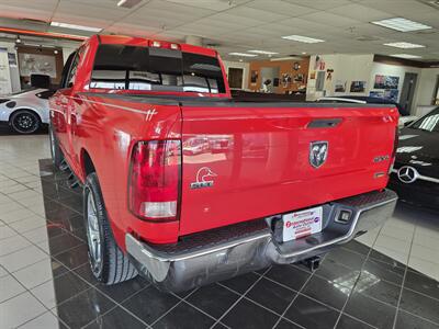2013 RAM 1500 SLT 4dr Quad Cab 4X4/V8   - Photo 5 - Hamilton, OH 45015