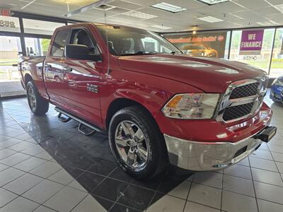 2013 RAM 1500 SLT 4dr Quad Cab 4X4/V8   - Photo 3 - Hamilton, OH 45015