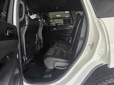 2020 Jeep Grand Cherokee High Altitude   - Photo 11 - Hamilton, OH 45015