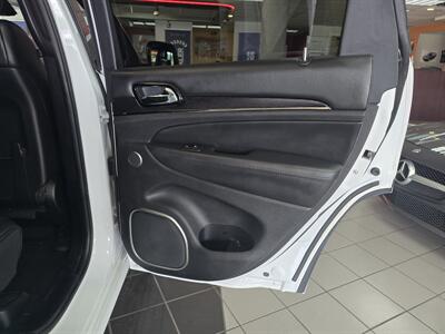 2020 Jeep Grand Cherokee High Altitude   - Photo 15 - Hamilton, OH 45015