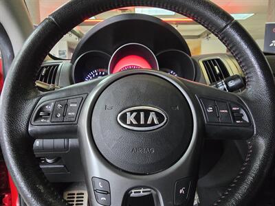 2012 Kia Forte SXT 2DR COUPE   - Photo 20 - Hamilton, OH 45015