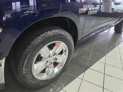 2018 RAM 1500 Big Horn/CREW CAB/HEMI/4X4   - Photo 38 - Hamilton, OH 45015