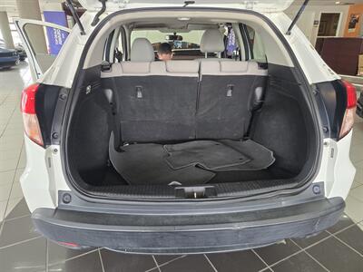 2016 Honda HR-V LX   - Photo 22 - Hamilton, OH 45015