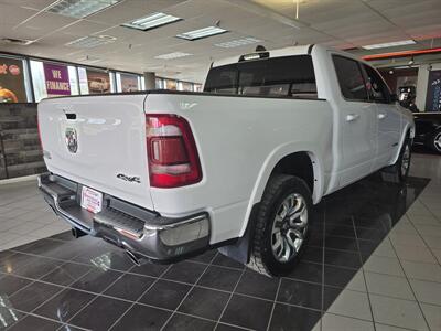2023 RAM 1500 LIMITED Longhorn 4DR CREW CAB 4X4/V8   - Photo 4 - Hamilton, OH 45015