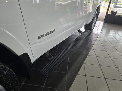 2023 RAM 1500 LIMITED Longhorn 4DR CREW CAB 4X4/V8   - Photo 36 - Hamilton, OH 45015
