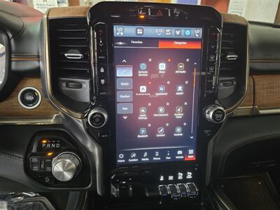 2023 RAM 1500 LIMITED Longhorn 4DR CREW CAB 4X4/V8   - Photo 32 - Hamilton, OH 45015