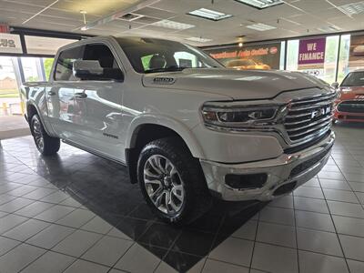 2023 RAM 1500 LIMITED Longhorn 4DR CREW CAB 4X4/V8   - Photo 3 - Hamilton, OH 45015