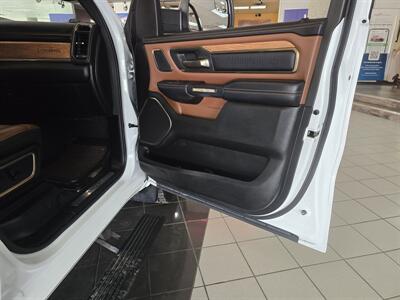 2023 RAM 1500 LIMITED Longhorn 4DR CREW CAB 4X4/V8   - Photo 14 - Hamilton, OH 45015