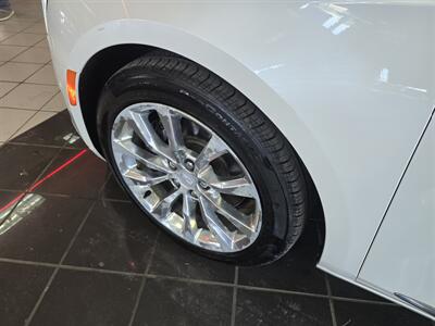 2016 Cadillac XTS Premium   - Photo 24 - Hamilton, OH 45015