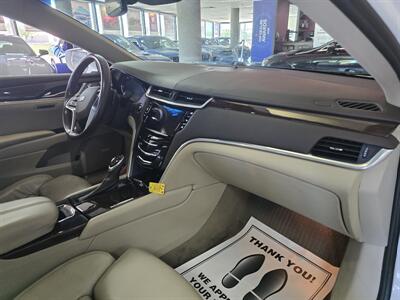 2016 Cadillac XTS Premium   - Photo 14 - Hamilton, OH 45015