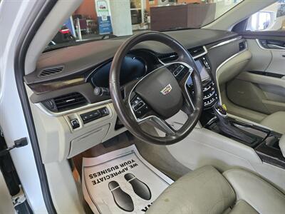 2016 Cadillac XTS Premium   - Photo 8 - Hamilton, OH 45015