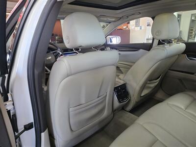 2016 Cadillac XTS Premium   - Photo 12 - Hamilton, OH 45015