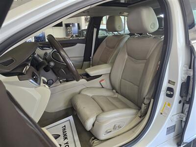 2016 Cadillac XTS Premium   - Photo 9 - Hamilton, OH 45015