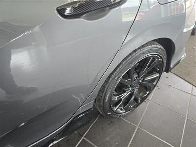 2018 Honda Civic Sport 4DR HATCHBACK   - Photo 27 - Hamilton, OH 45015