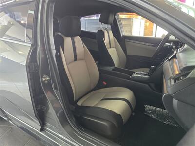 2018 Honda Civic Sport 4DR HATCHBACK   - Photo 14 - Hamilton, OH 45015