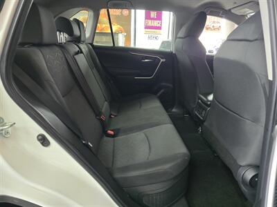 2023 Toyota RAV4 WODLAND EDITION 4DR SUV AWD   - Photo 16 - Hamilton, OH 45015