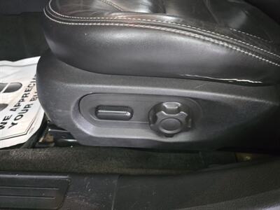 2013 Ford Taurus SEL 4DR SEDAN   - Photo 18 - Hamilton, OH 45015