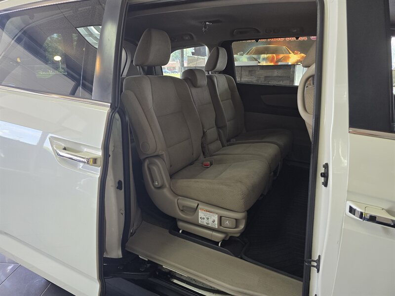2016 Honda Odyssey EX- 4DR MINI-VAN - Photo 15 - Hamilton, OH 45015