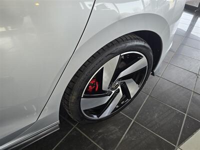 2022 Volkswagen Golf GTI S 4DR HATCHBACK/MANUAL - Photo 33 - Hamilton, OH 45015