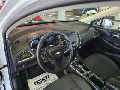 2018 Chevrolet Cruze LT Auto 4DR SEDAN   - Photo 26 - Hamilton, OH 45015