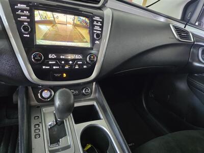 2020 Nissan Murano SV 4DR SUV AWD   - Photo 21 - Hamilton, OH 45015