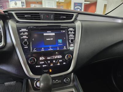 2020 Nissan Murano SV 4DR SUV AWD   - Photo 22 - Hamilton, OH 45015
