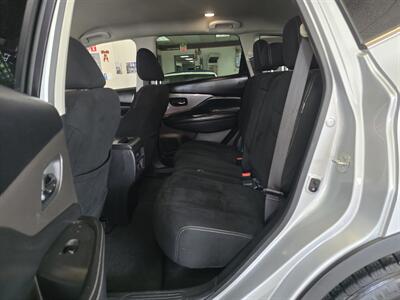2020 Nissan Murano SV 4DR SUV AWD   - Photo 11 - Hamilton, OH 45015