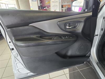 2020 Nissan Murano SV 4DR SUV AWD   - Photo 7 - Hamilton, OH 45015