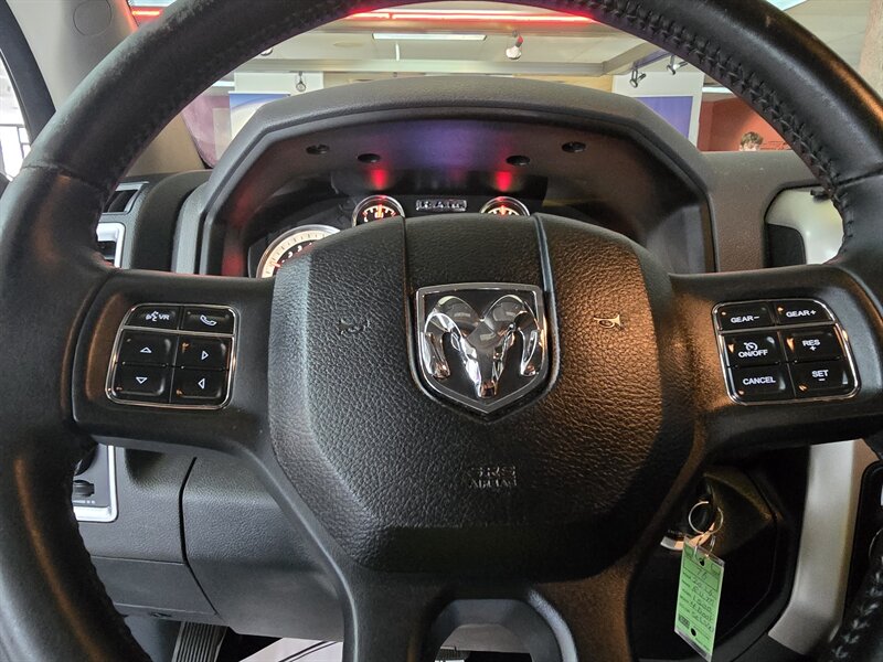 2016 RAM 1500 Big Horn/CREW CAB/HEMI/4X4 - Photo 22 - Hamilton, OH 45015