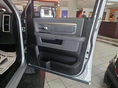 2016 RAM 1500 Big Horn/CREW CAB/HEMI/4X4 - Photo 12 - Hamilton, OH 45015