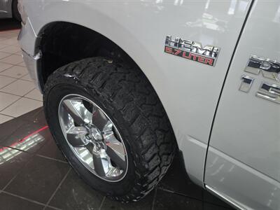 2016 RAM 1500 Big Horn/CREW CAB/HEMI/4X4 - Photo 35 - Hamilton, OH 45015