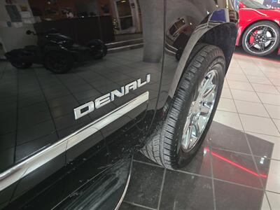 2013 GMC Yukon Denali 4DR SUV AWD   - Photo 38 - Hamilton, OH 45015