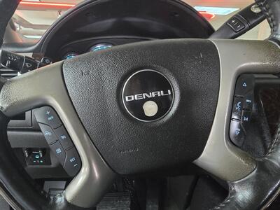 2013 GMC Yukon Denali 4DR SUV AWD   - Photo 25 - Hamilton, OH 45015