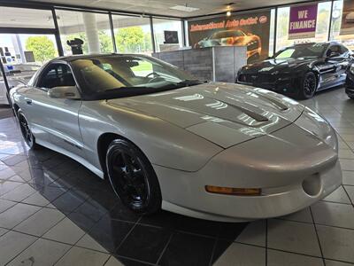 1995 Pontiac Firebird Trans Am 2DR COUPE   - Photo 4 - Hamilton, OH 45015