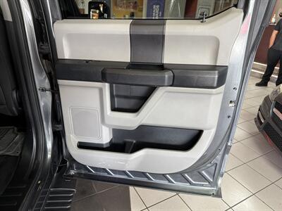 2018 Ford F-150 XL/STX/ SUPER CREW 4X4   - Photo 22 - Hamilton, OH 45015