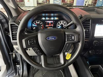2018 Ford F-150 XL/STX/ SUPER CREW 4X4   - Photo 14 - Hamilton, OH 45015