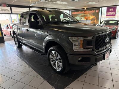 2018 Ford F-150 XL/STX/ SUPER CREW 4X4   - Photo 4 - Hamilton, OH 45015