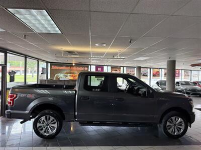 2018 Ford F-150 XL/STX/ SUPER CREW 4X4   - Photo 5 - Hamilton, OH 45015