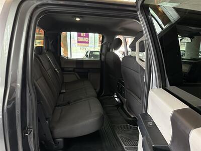 2018 Ford F-150 XL/STX/ SUPER CREW 4X4   - Photo 21 - Hamilton, OH 45015