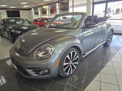 2014 Volkswagen Beetle Convertible R-Line PZEV 2DR   - Photo 1 - Hamilton, OH 45015