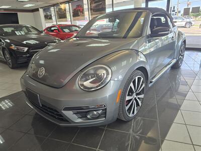 2014 Volkswagen Beetle Convertible R-Line PZEV 2DR   - Photo 5 - Hamilton, OH 45015