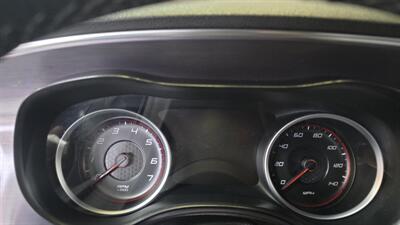 2016 Dodge Charger SE 4DR SEDAN - Photo 12 - Hamilton, OH 45015