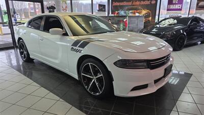 2016 Dodge Charger SE 4DR SEDAN - Photo 4 - Hamilton, OH 45015