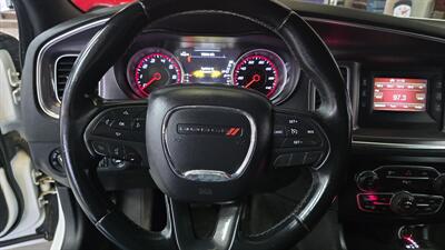 2016 Dodge Charger SE 4DR SEDAN - Photo 14 - Hamilton, OH 45015
