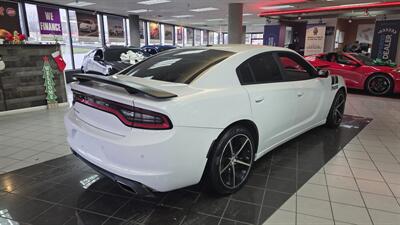 2016 Dodge Charger SE 4DR SEDAN - Photo 6 - Hamilton, OH 45015