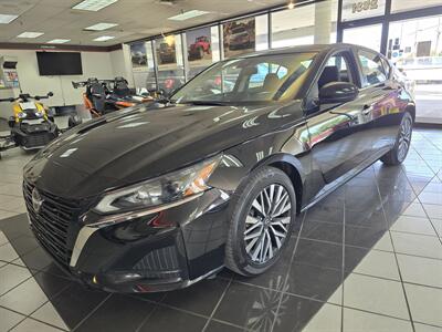 2023 Nissan Altima 2.5 SV 4DR SEDAN   - Photo 1 - Hamilton, OH 45015