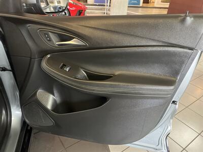 2024 Buick Encore GX Sport Touring 4DR CROSSOVER   - Photo 25 - Hamilton, OH 45015