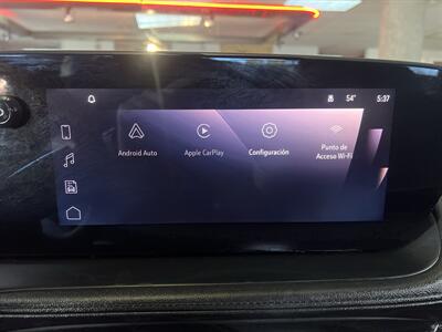 2024 Buick Encore GX Sport Touring 4DR CROSSOVER   - Photo 15 - Hamilton, OH 45015